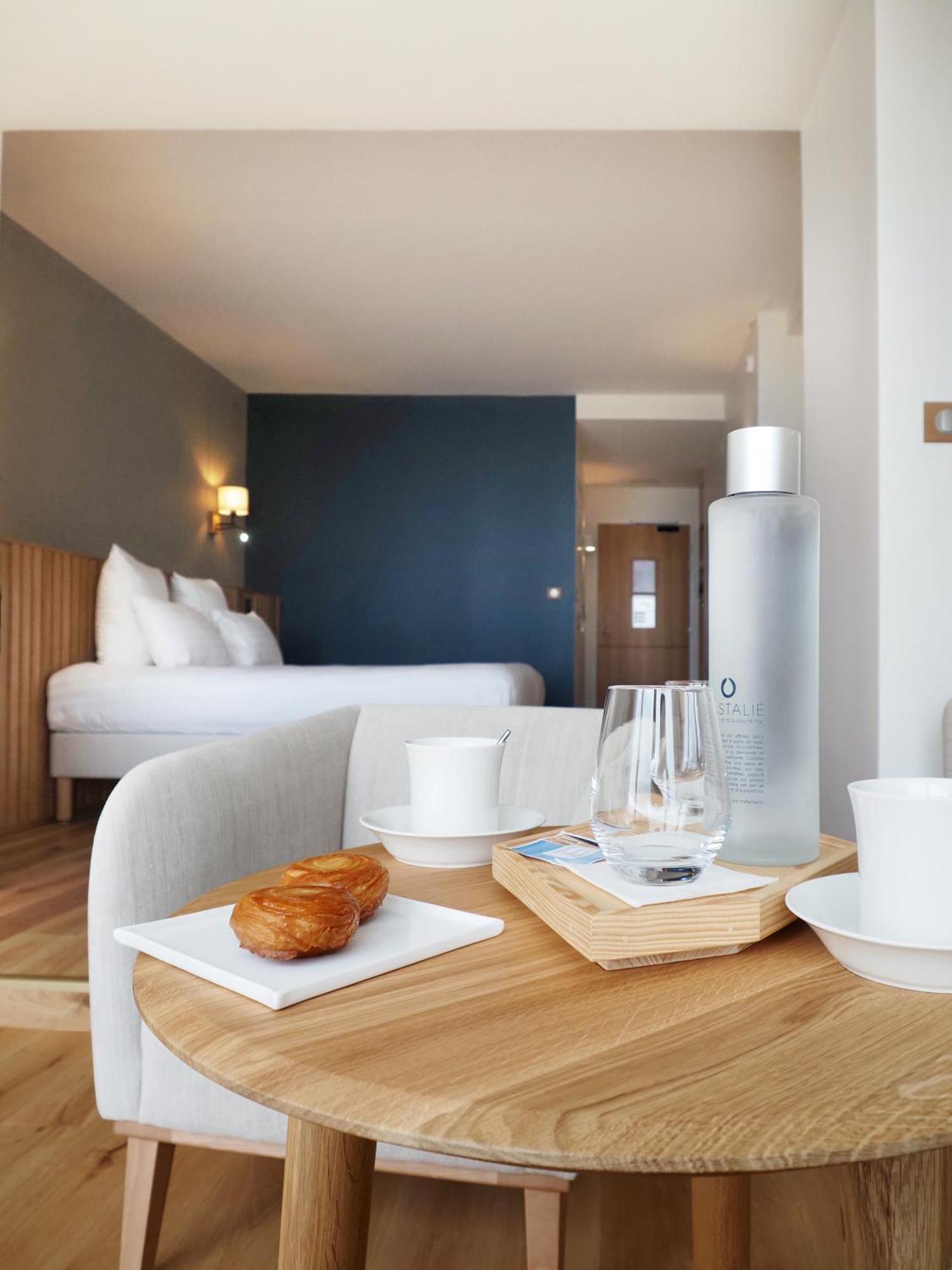 Logis Hotel De การองเทค ภายนอก รูปภาพ